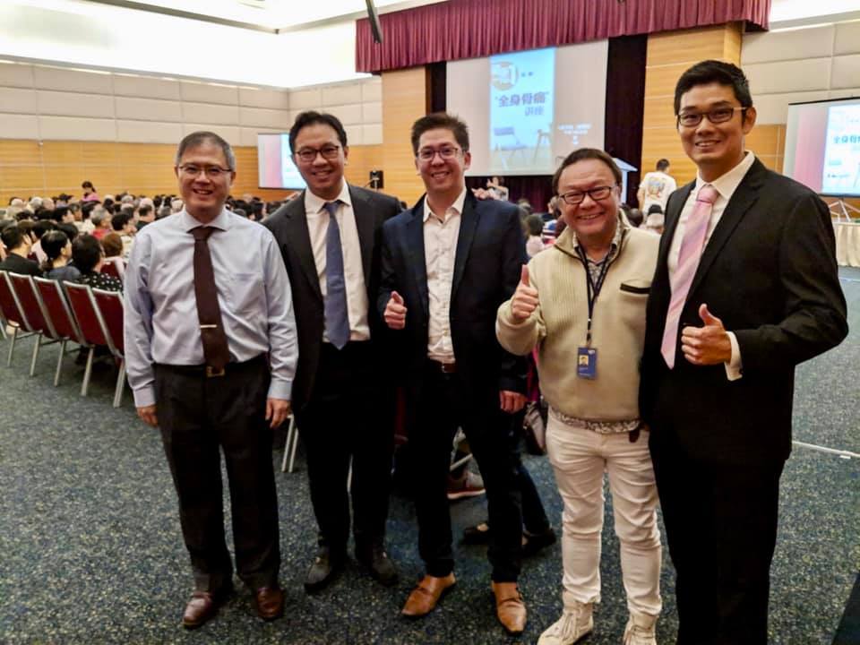 Doctors from Pinnacle Orthopaedic Group Mandarin Public Forum